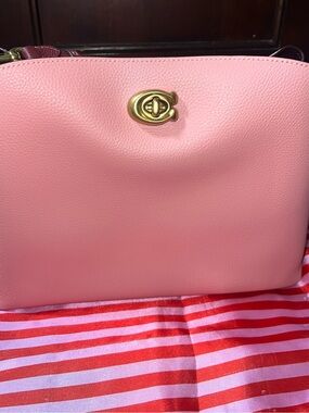Coach Willow Shoulder Bag — C2590